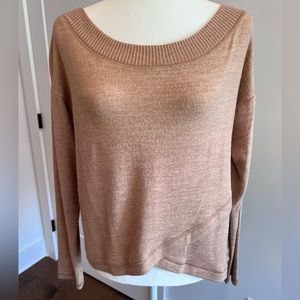 Abercrombie & Fitch Wide Shoulder Soft Long-sleeve